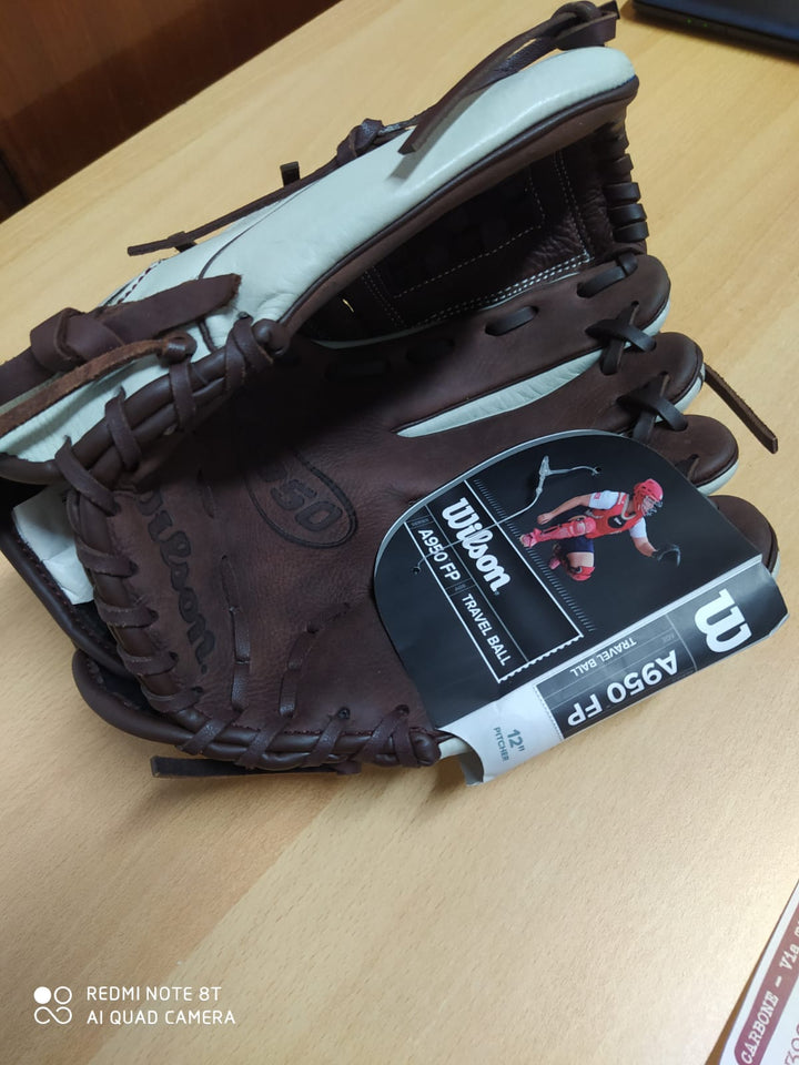 Wilson A950