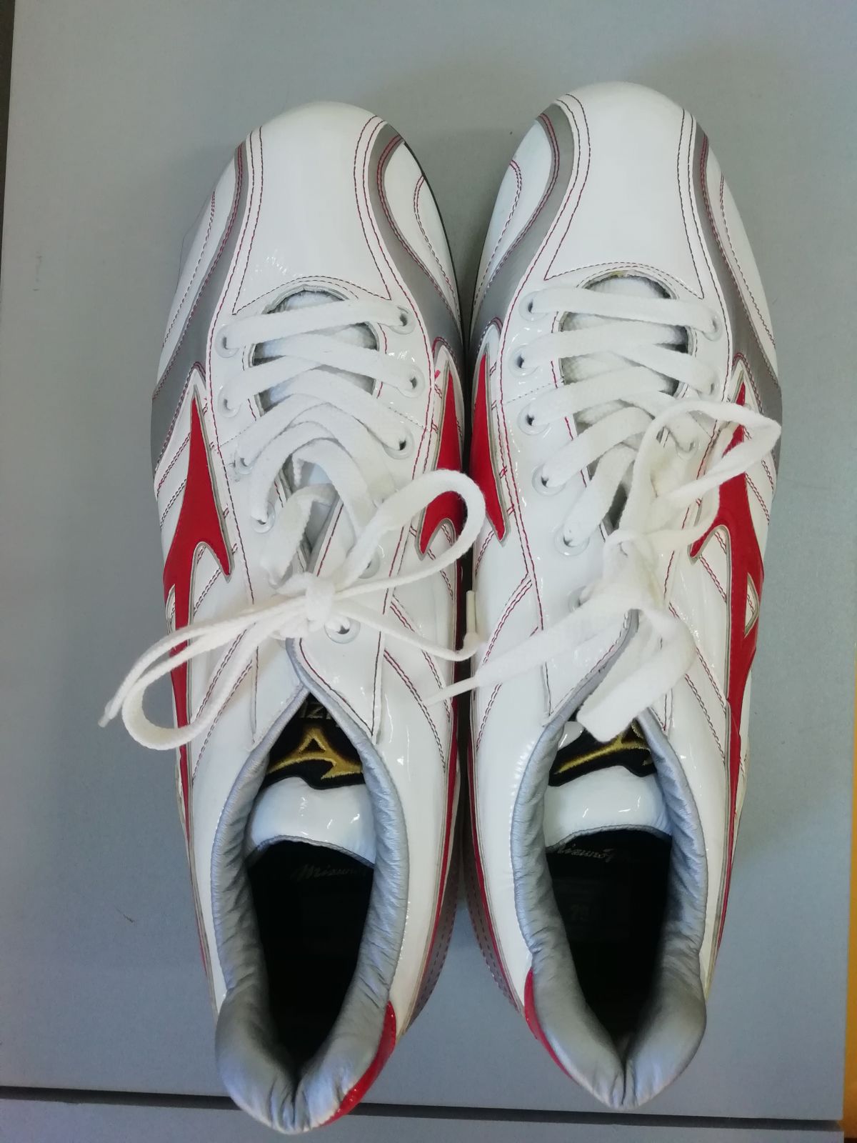 Scarpa Nazionale Giappone spikes oro (Mizuno)